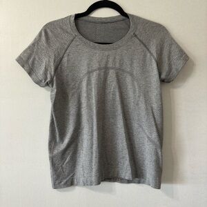 Swiftly Tech Short-Sleeve Shirt 2.0 Waist Length